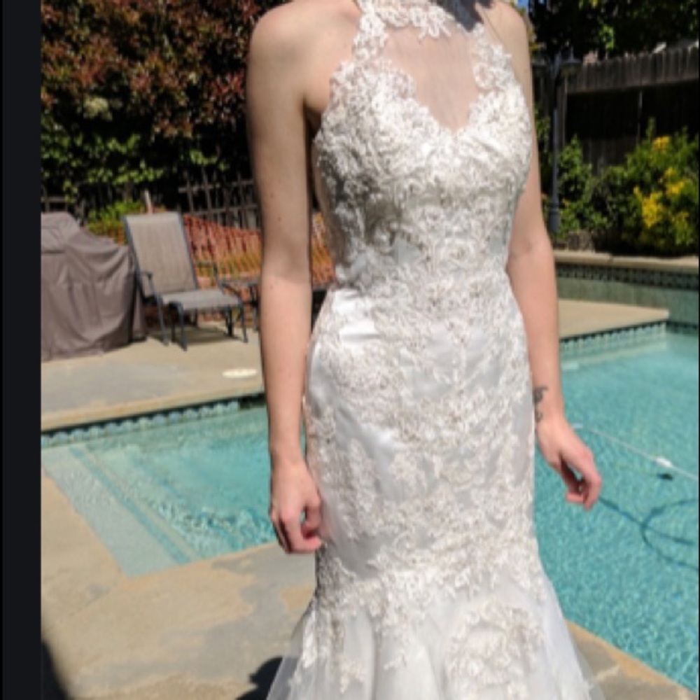 Wedding dress JEWEL David’s bridal 8